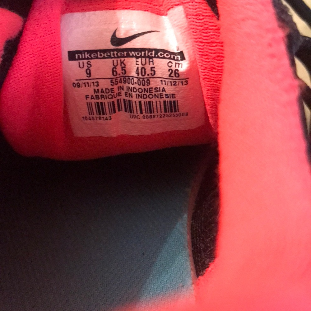 Nike Revolution 2 shoes  Women’s Size 9 - Picture 5 of 8